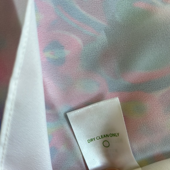 Lilly Pulitzer Lela Silk Dress in gorgeous, colorful Psychedelic Sunshine Print - Picture 11 of 14